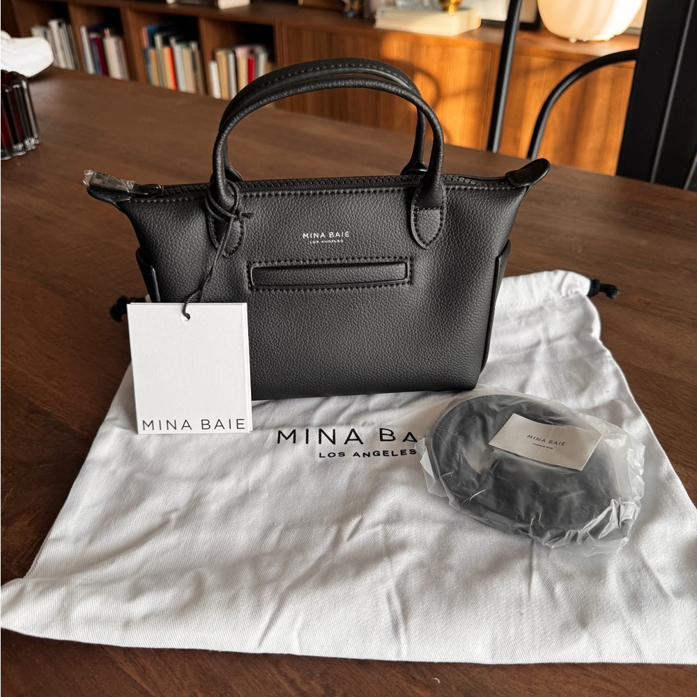 Mina Baie, Micro Vegan Emmy, All Black